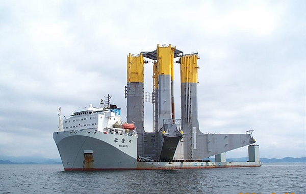 泛洲10半潜船,开启深海探索新时代的先锋利器,泛洲10半潜船,深海探索新时代的先锋利器