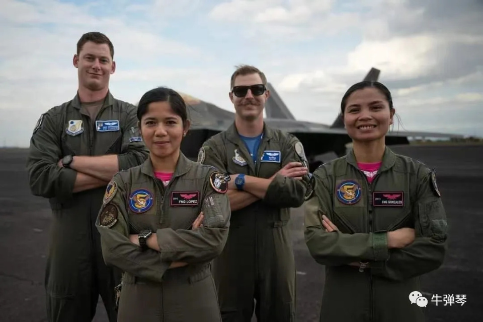 军事频道主持人移民美国的多元视角解读,军事频道主持人移民美国的多元视角深度剖析