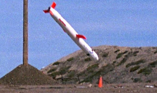 战斧导弹,倾斜发射的技术解析,战斧导弹倾斜发射技术深度解析