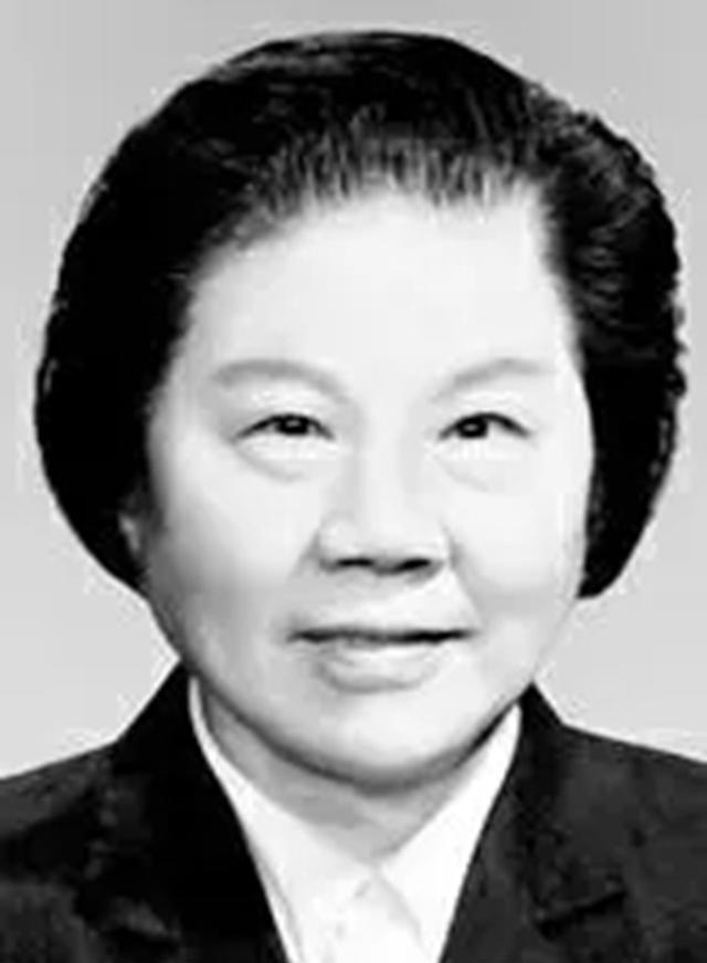 刘胜中将家庭,铁血柔情与家国情怀的交融,刘胜中将家庭,铁血柔情与家国情怀的交织