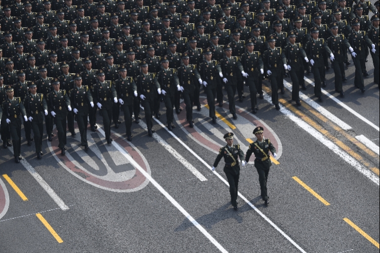 阅兵方阵走路视频，展现军威与荣耀的瞬间，阅兵方阵威武行走，瞬间展现军威与荣耀