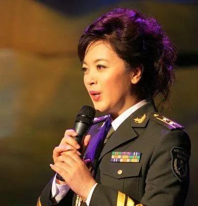 中央台国防军事主持人的角色与影响力，中央台国防军事主持人的角色与影响力解析
