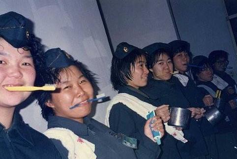 我国最新的歼击机,探索前沿科技与国防实力的交汇点,我国最新歼击机,前沿科技与国防实力的完美融合