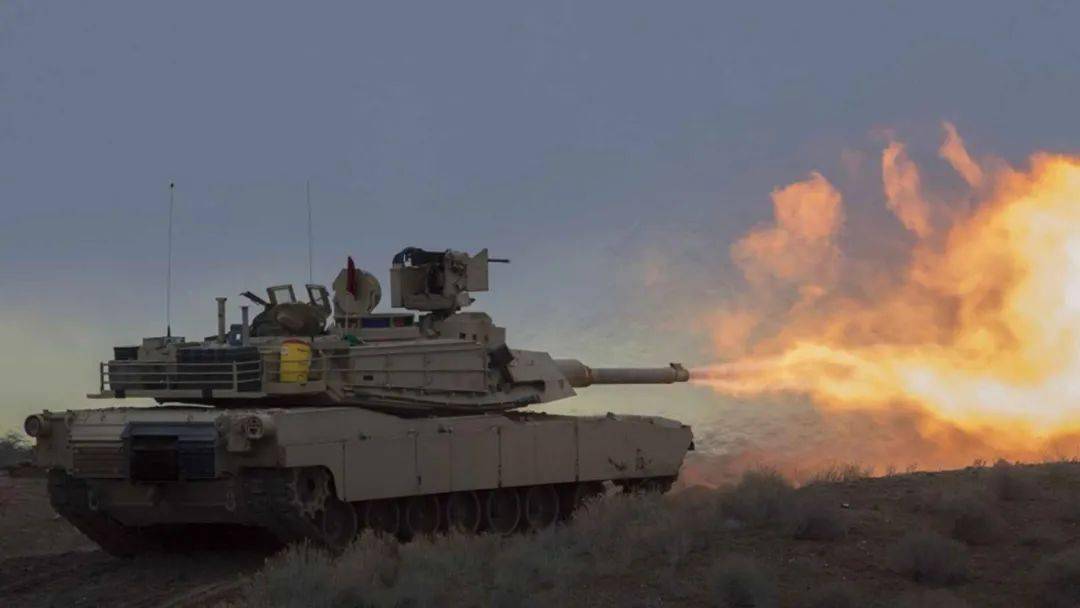 M1A2艾布拉姆斯坦克是电动的吗?探究现代军事科技的革新与挑战,揭秘M1A2艾布拉姆斯坦克是否电动化,现代军事科技的革新与挑战