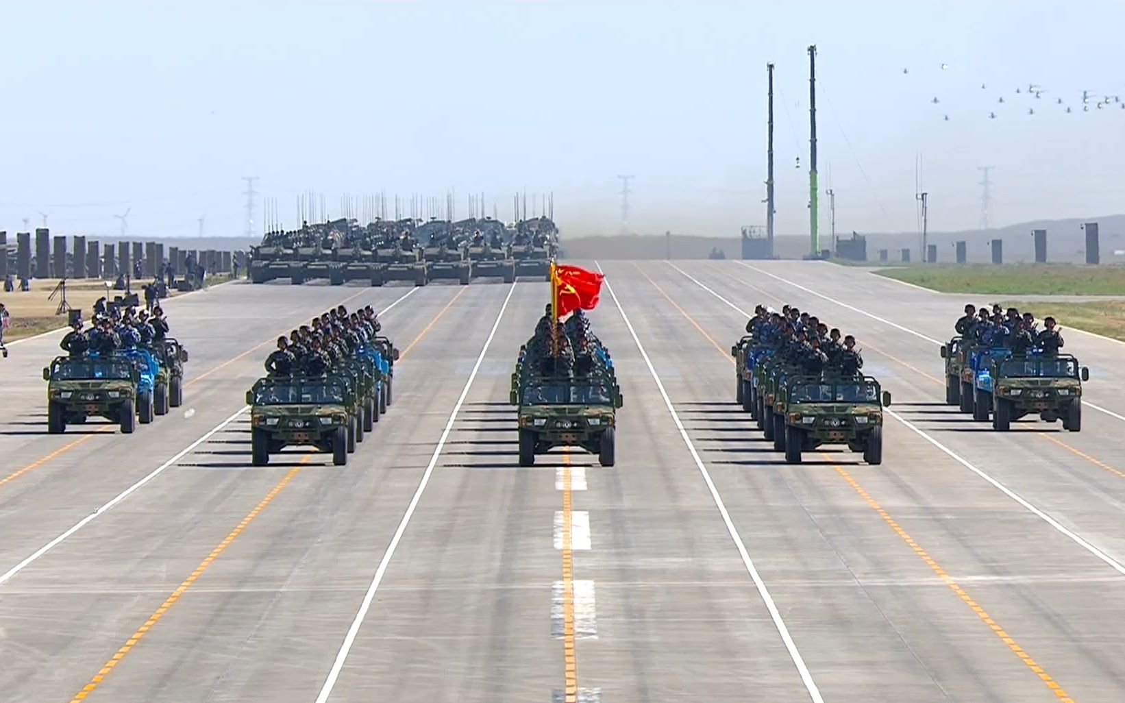 朱日和阅兵的口号,展现国家力量,彰显民族自信,朱日和阅兵,展现国家力量,彰显民族自信的力量口号