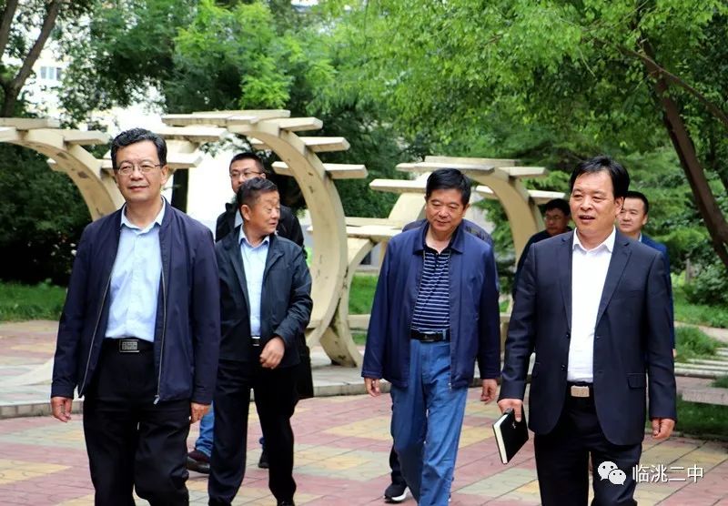 一肖拖一肖二中二中的组合方式与数量解析，一肖拖一肖二中二中组合方式与数量深度解析