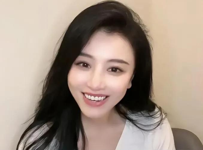 裤裆藏雷,一种文化符号的背后含义,裤裆藏雷,文化符号背后的深层含义