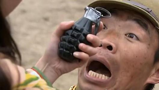 裤裆兜里藏手雷歇后语——一种独特的文化现象及其背后的故事,裤裆兜藏手雷背后的文化现象与故事探究