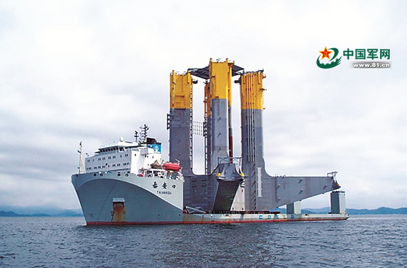 半潜船前进方向,探索未知海域的力量之源,半潜船探索未知海域,前进的力量之源