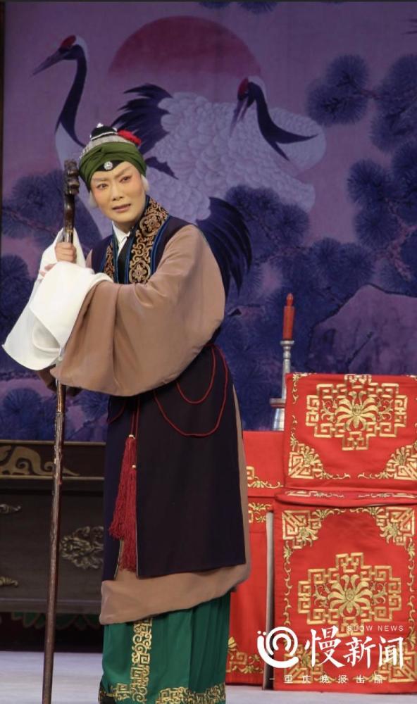 刘伯温、小女旦与一肖中的传奇故事,刘伯温、小女旦与一肖的传奇之旅