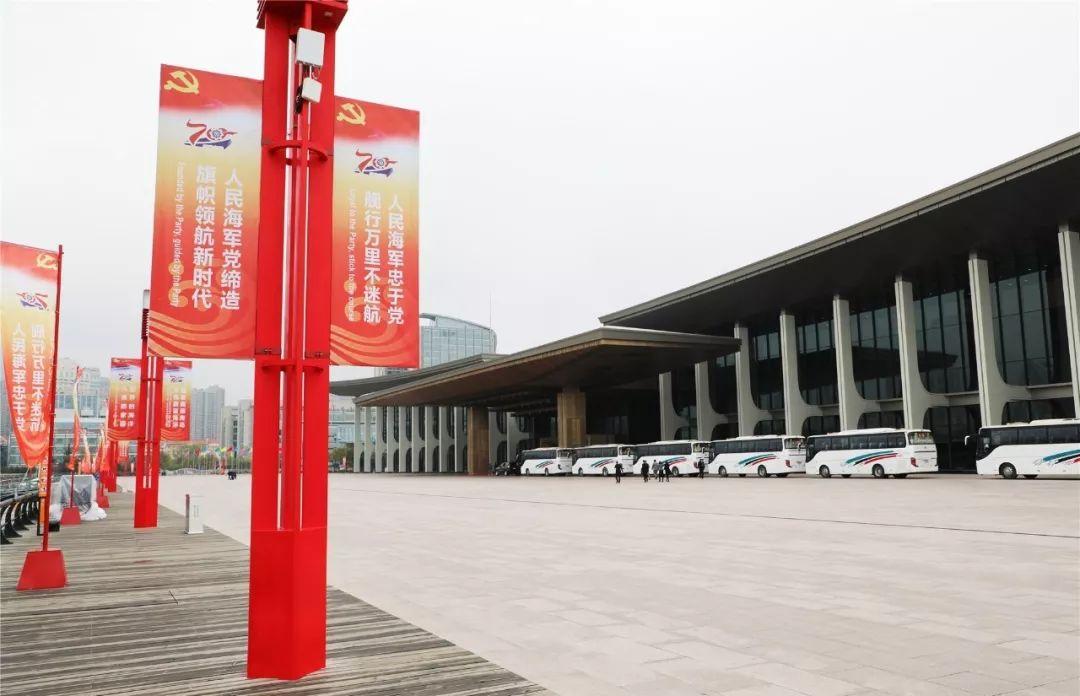 青岛海军节,庆祝海洋强国建设的壮丽篇章,青岛海军节庆典,海洋强国建设的辉煌篇章