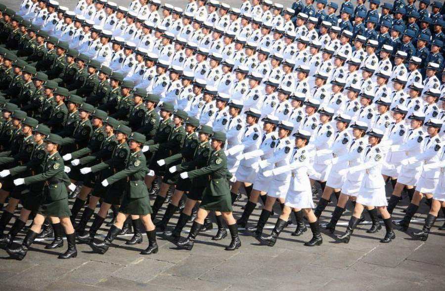 香港转播的阅兵，荣耀时刻的共同见证，香港阅兵转播，共同见证荣耀时刻