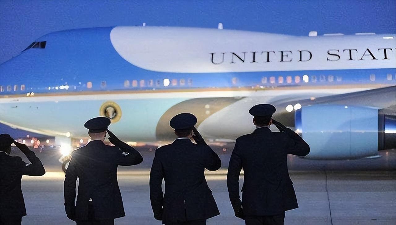 探索中国空军一号,力量与荣耀的象征,中国空军一号,力量与荣耀的空中使者