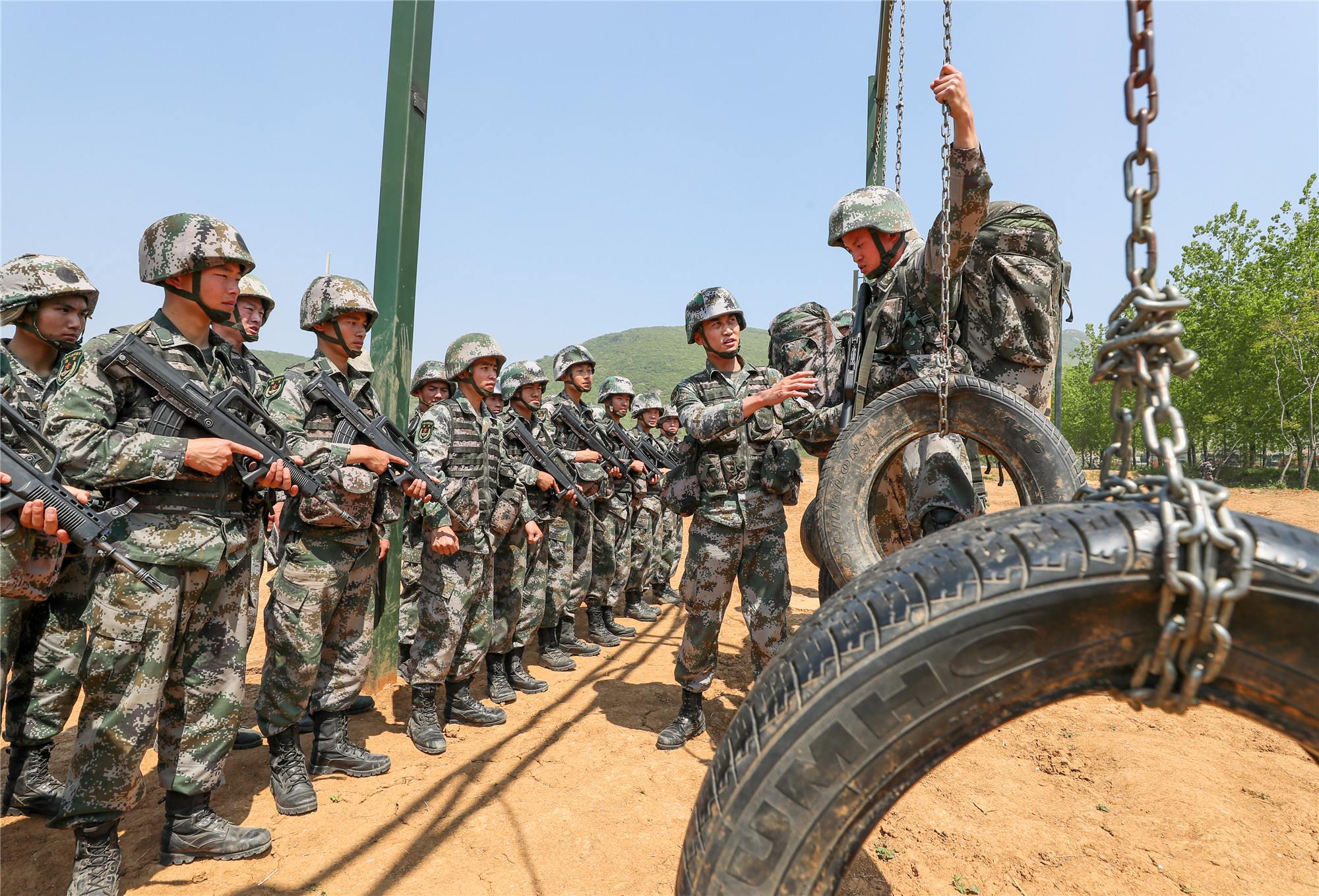 七个集团军的划分,重塑军事力量的战略布局,七个集团军的战略布局重塑,军事力量的全面调整与划分