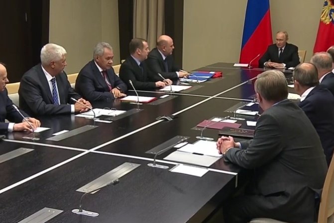 军事议题,探讨军事的重要性及其影响,军事议题,军事的重要性及其深远影响