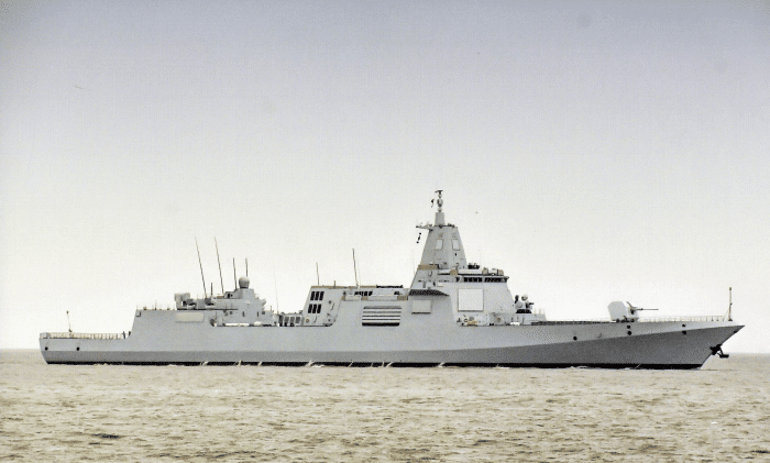 全新055大驱出现,引领海洋新时代的巨舰,全新055大驱引领海洋新时代,巨舰展现雄姿