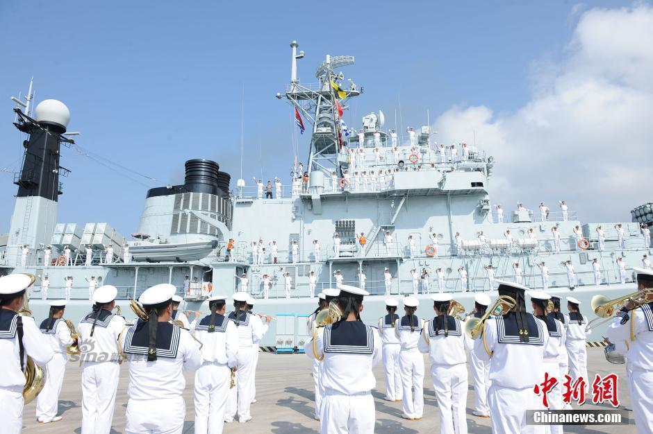 清华女兵亚丁湾护航,勇气与智慧的壮丽旅程,清华女兵亚丁湾护航,勇气与智慧的航海征程