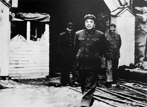 中国人吗？志愿军战歌——英勇无畏，精神永存，志愿军战歌，英勇无畏，精神永存——中国之魂的永恒印记