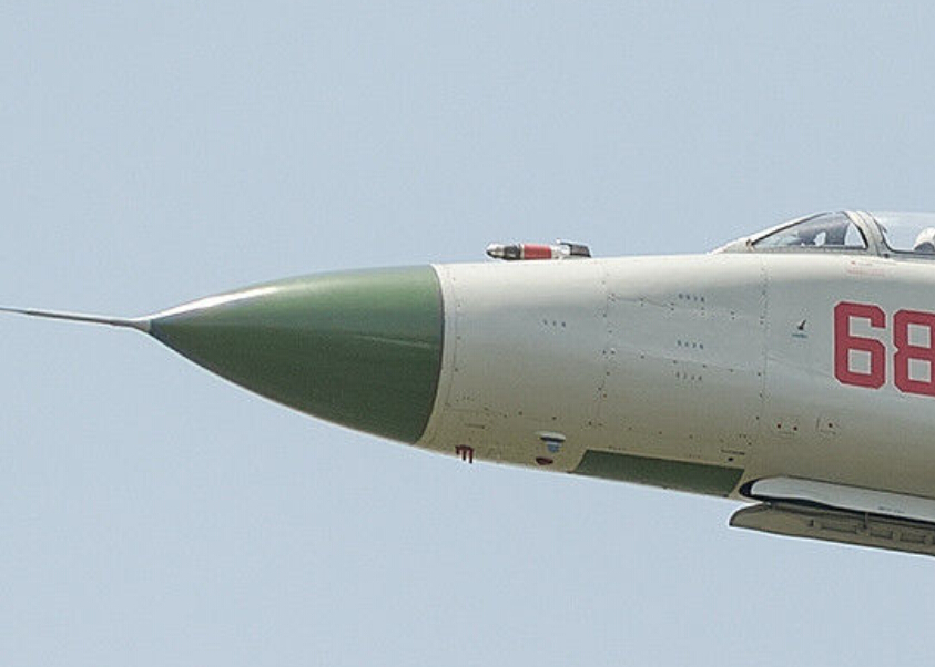 揭秘歼八早期图片,历史与技术的交织展现,揭秘歼八早期图片,历史与技术的展现