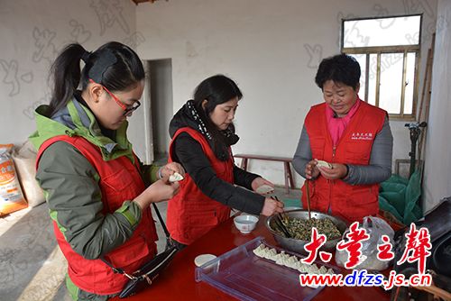 海军徐亚忠,英勇无畏的航海英雄,海军徐亚忠,英勇航海英雄的称号荣耀归来