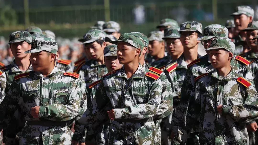 军训阅兵方阵,荣耀与精神的展现,军训阅兵方阵,荣耀与精神的璀璨展现