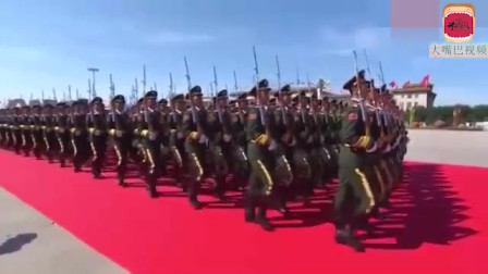 国外评价中国阅兵式的多元视角与深度洞察，国外视角下的中国阅兵式，多元评价与深度洞察