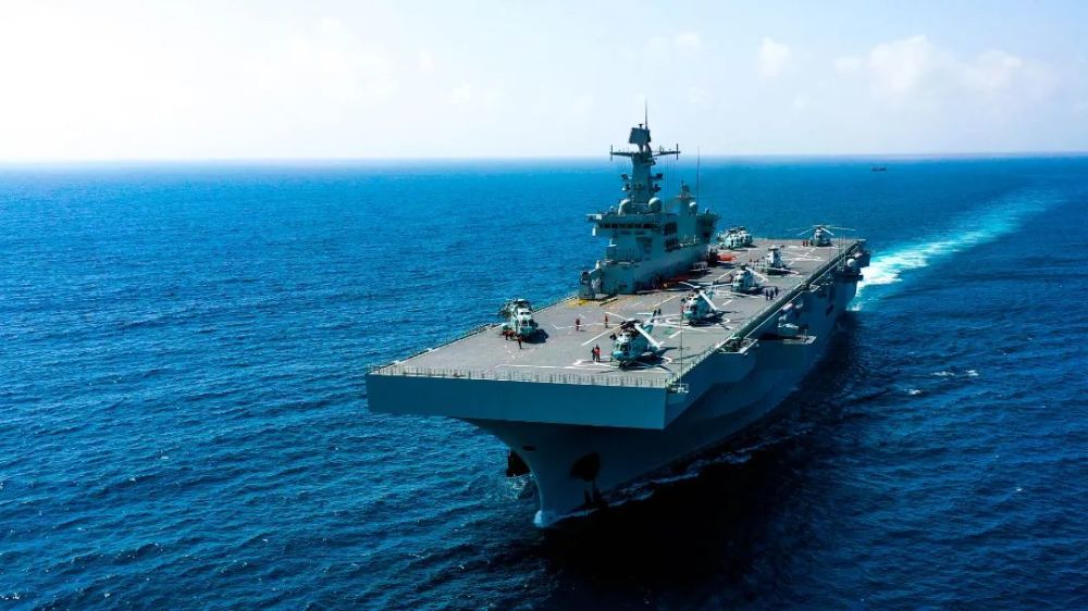 中国海军新力量,075型两栖攻击舰江西舰的崛起,中国海军新力量,江西舰——075型两栖攻击舰的崛起之路