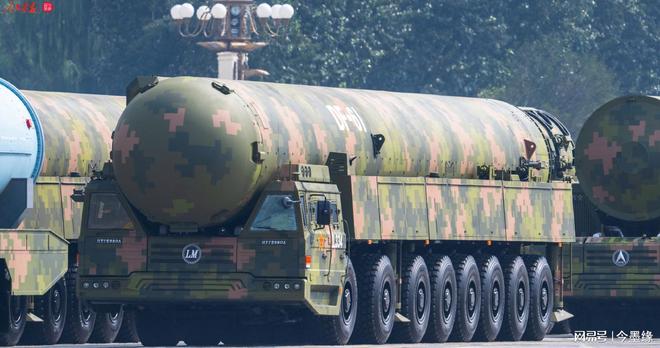 中国东风-61导弹的最新进展,揭秘技术突破与未来展望,中国东风-61导弹技术突破揭秘,最新进展与未来展望