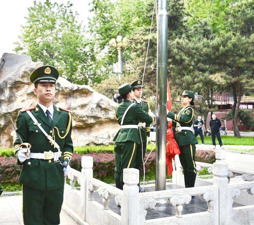 国旗护卫队的认识,国旗护卫队,职责与荣耀的认识