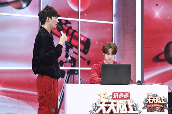 一级八一勋章与工资水平,深入解析与探讨,八一勋章与工资水平,深度解析与探讨