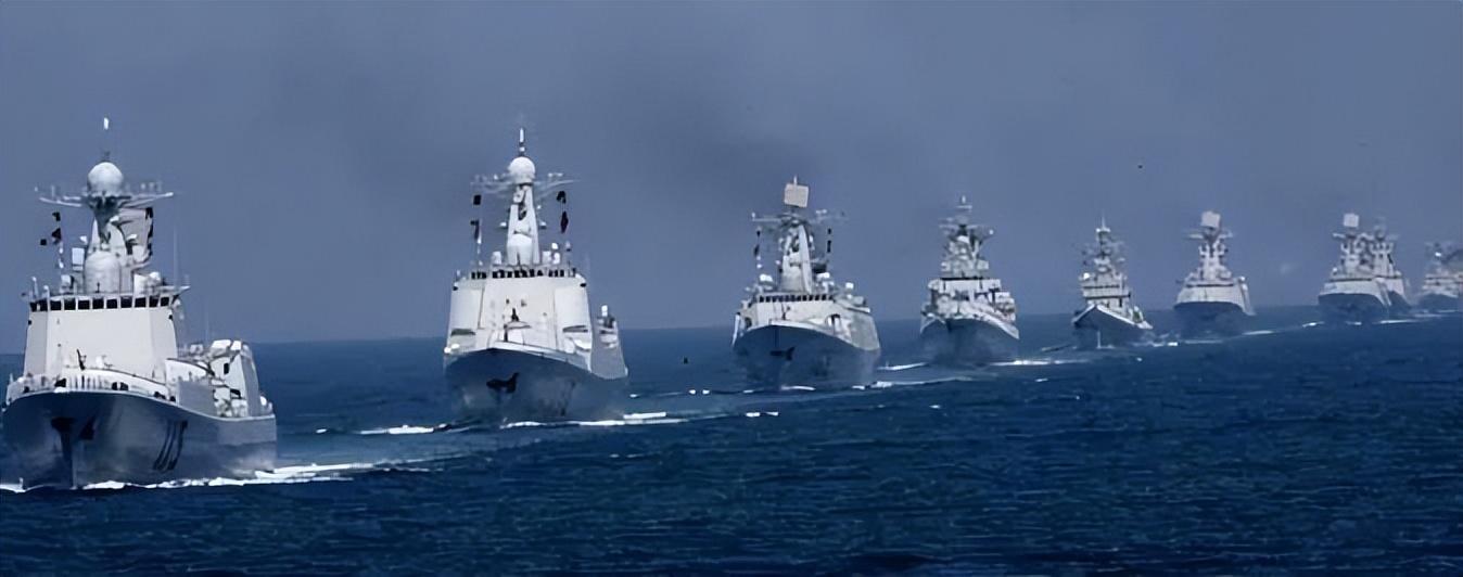日本大批战舰进入台湾海峡,地区安全的复杂动态与深度解析,日本战舰密集进入台湾海峡,地区安全动态深度解析