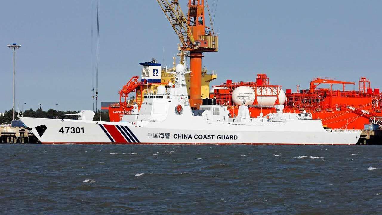 从战舰到海警,052型驱逐舰的华丽转身,052型驱逐舰,从战舰到海警的华丽转型