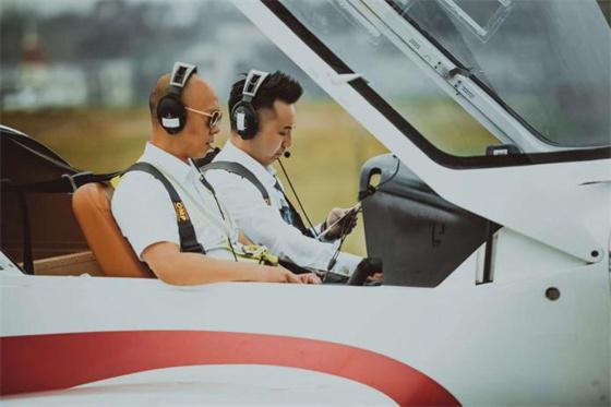 军事专家刘晓非,卓越军事生涯的见证与启示,军事专家刘晓非,卓越军事生涯的启示与借鉴