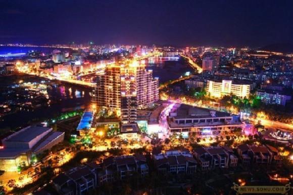 2025年香港资料免费大全——探索未来的信息海洋,2025年香港资料大全,揭秘未来信息海洋