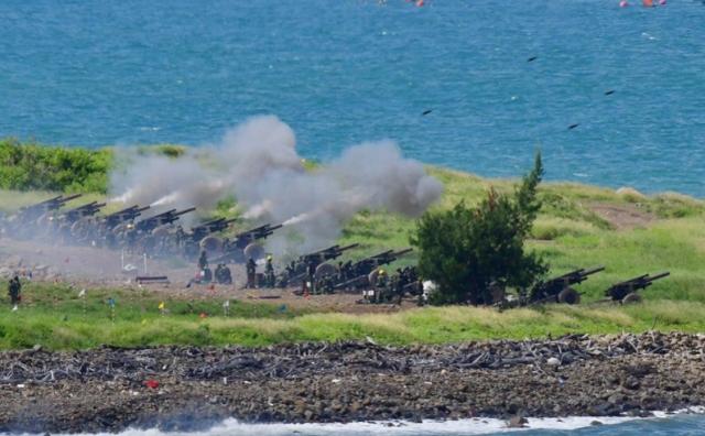 解放军突现台湾周边,展示捍卫国家主权与领土完整的坚定决心,解放军在台湾周边展示捍卫国家主权与领土完整的坚定决心