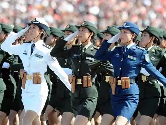 征兵体检女兵,新时代下的挑战与机遇,新时代女兵征兵体检,挑战与机遇并存