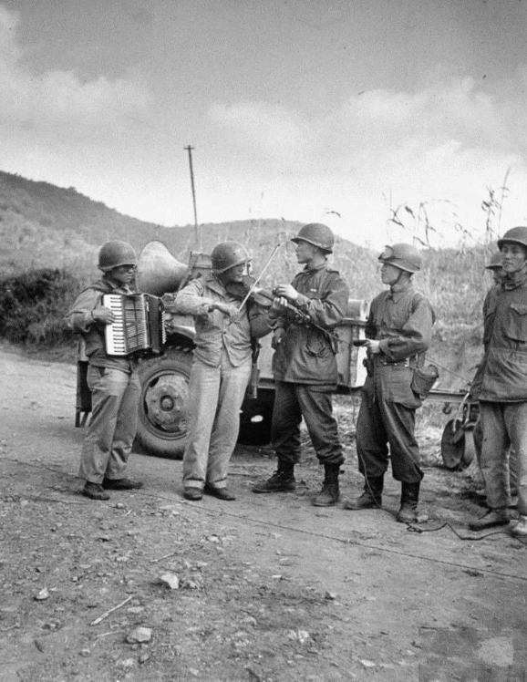 台湾军队与国民党的关系,历史与现实的解读,台湾军队与国民党的历史与现实关系解读