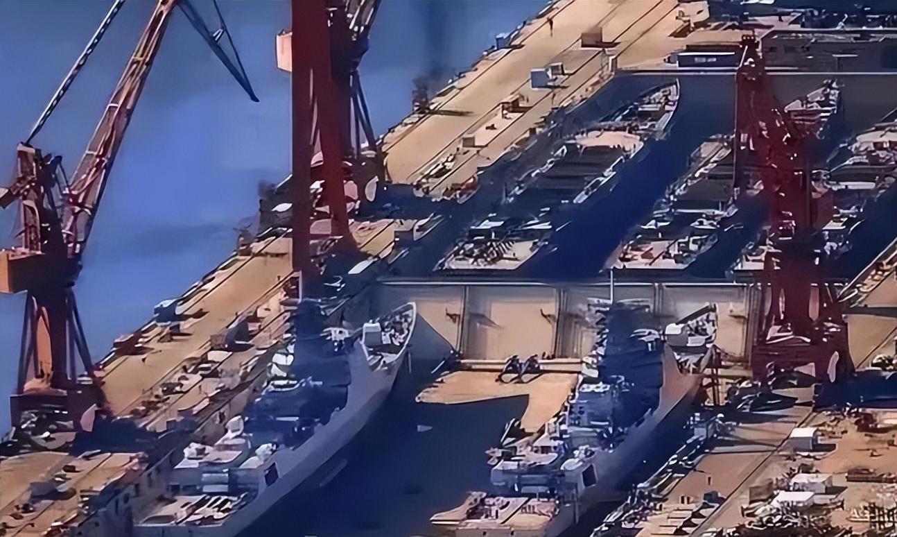 我军现役的052D型驱逐舰数量探究,揭秘我军现役的052D型驱逐舰数量概况