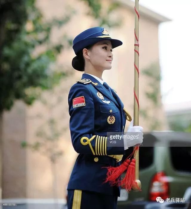 中国漂亮女兵单人照片,展现力量与美丽的独特风采,中国女兵,力量与美丽的独特风采展现