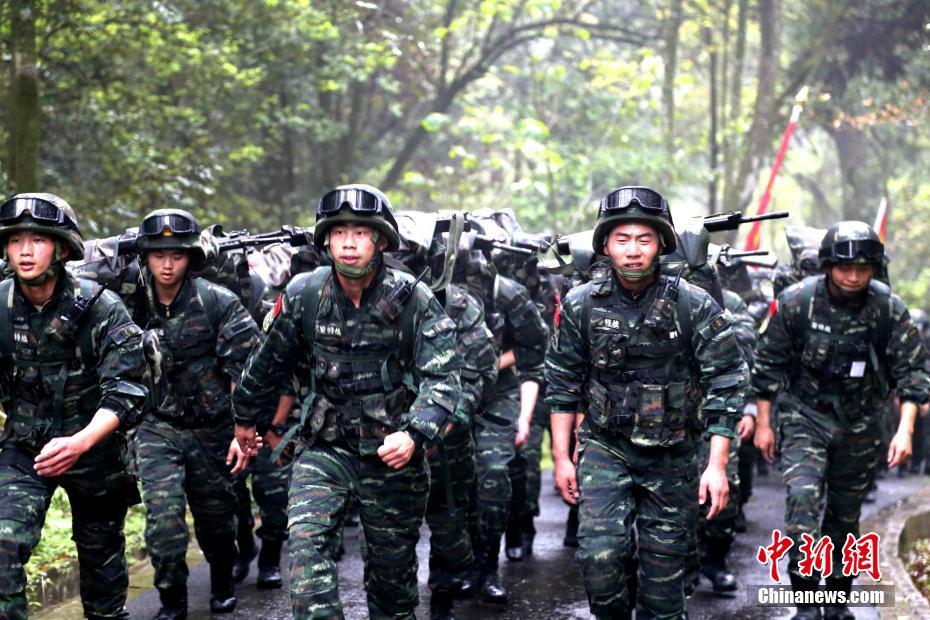 武警特战,技术兵的现代诠释,武警特战,技术兵的现代战场诠释