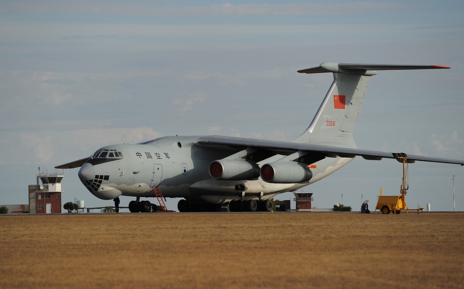 中国空军基地的布局与选址,战略要地的航空力量展现,中国空军基地布局与选址揭秘,战略要地的航空力量展示