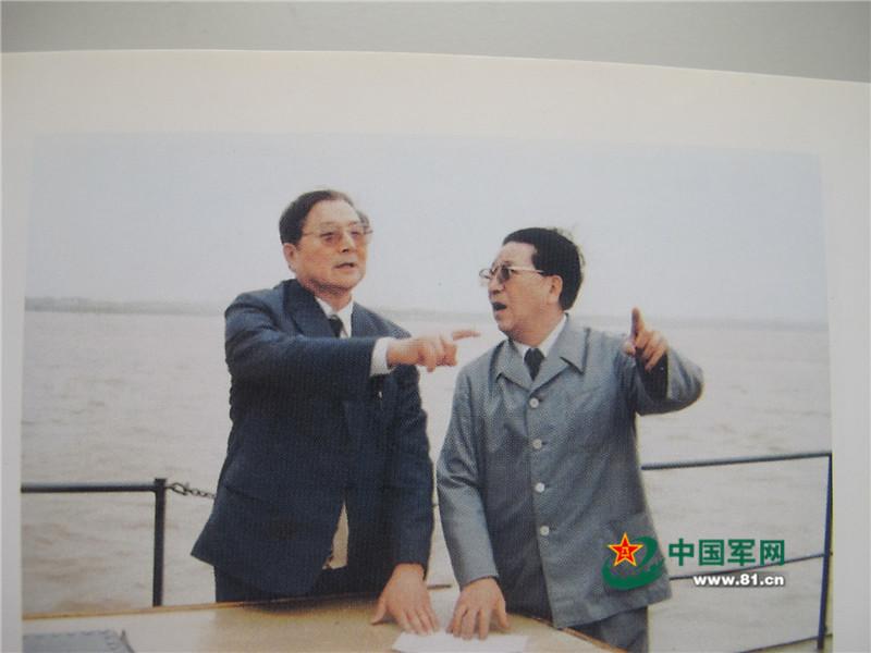 秦基伟将军一家人的传奇故事,秦基伟将军一家人的传奇人生