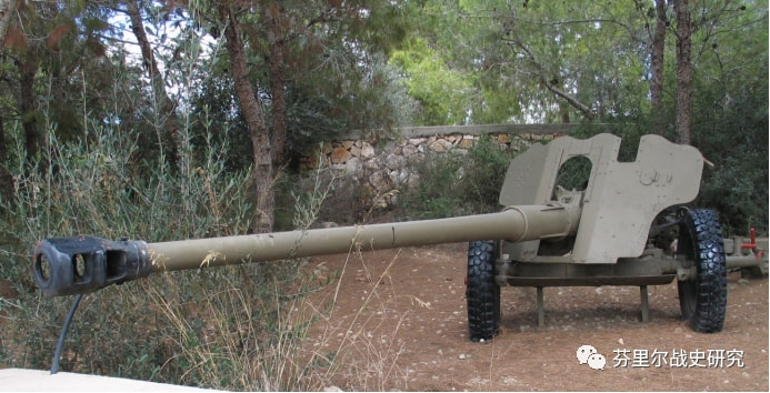 JPZ45加强后数据105炮,重塑战场格局的强势武器,JPZ45加强版,105炮重塑战场格局的终极武器