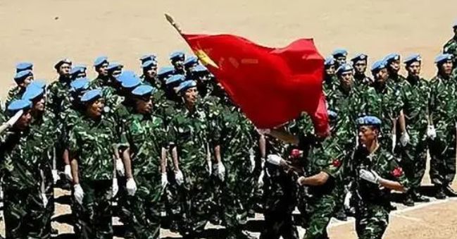 中国突然宣布开战,和平发展的坚定立场与负责任大国的角色,中国和平发展的坚定立场与负责任大国的角色,面对突发状况的挑战与应对