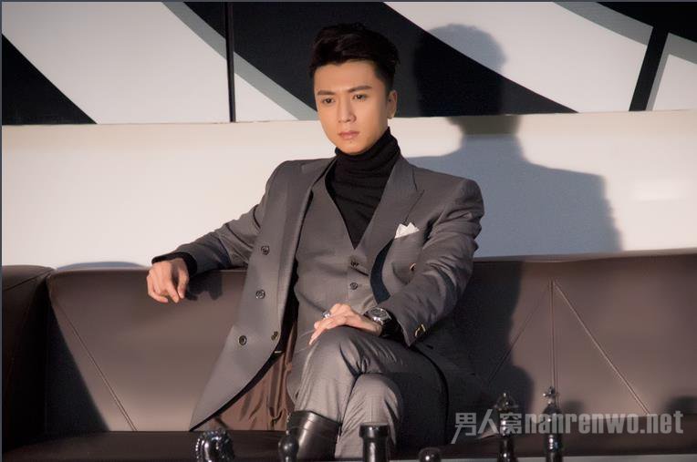 左叶个人资料及身高介绍，左叶个人资料揭秘，身高一览无余