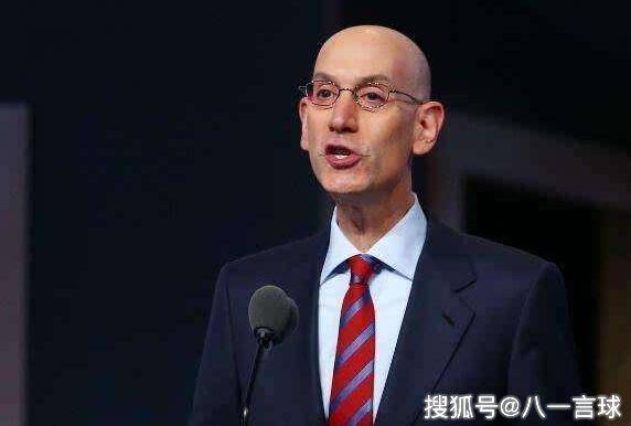 肖华为何晚节不保,探究背后的原因与教训,肖华晚节不保背后的原因与教训探究