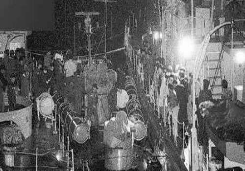 海军杜新立与叛徒的交锋,忠诚与背叛的较量,海军杜新立,忠诚与背叛的较量,勇斗叛徒的战场对决