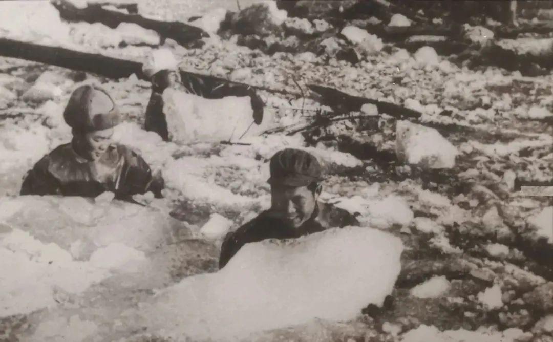 中国特色强军之路,探索与实践,中国特色强军之路,探索与实践