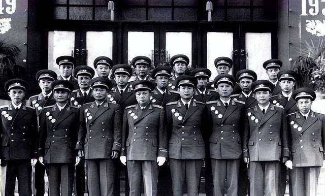 口碑最差的开国将军,历史反思与多元视角,口碑最差的开国将军,历史反思与多元视角探究