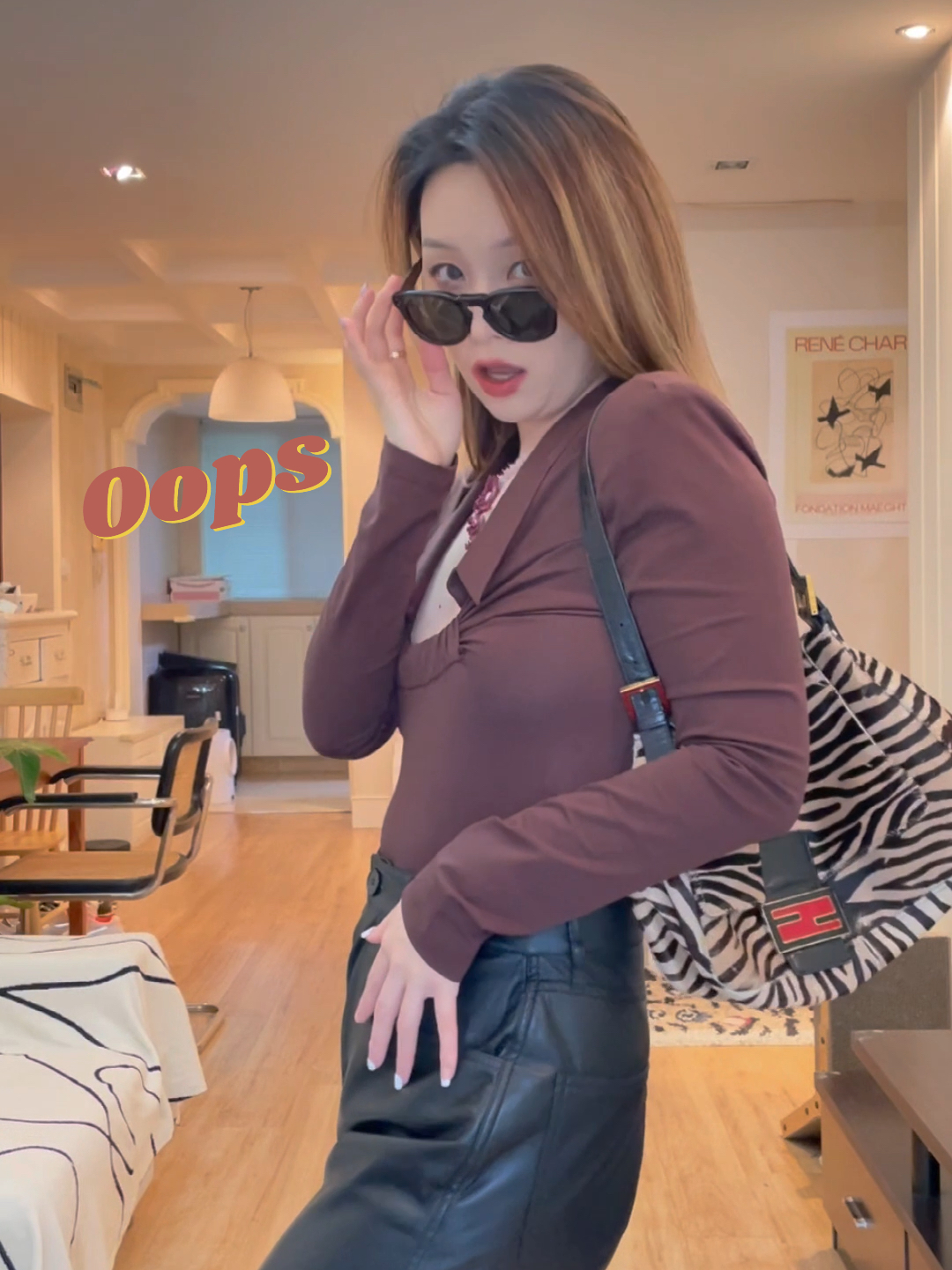 今天姐随便你怎么摆弄,今天随心所欲,姐姐任你摆布